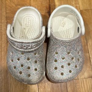 Toddler Size 6 Crocs - White Sparkle